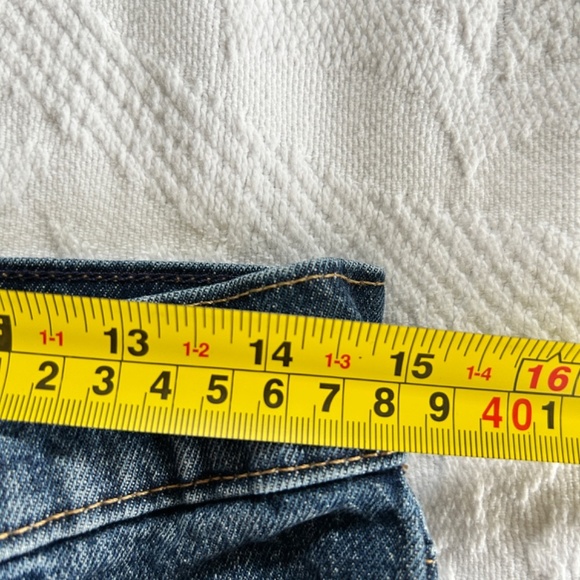 GAP Women's Mom High Rise Denim Jeans Size 10 Tall Tapered Leg Medium Wash - Picture 10 of 15